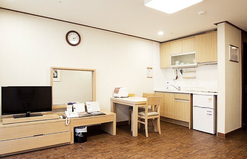 Фото High1 Condominium