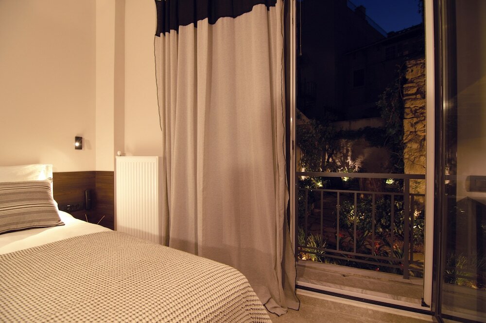 Фото CityZoe Athens Suites