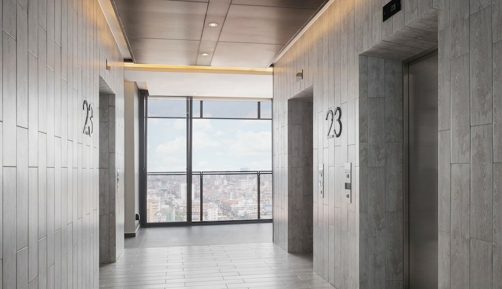 Фото Luxcity Hotel & Apartment