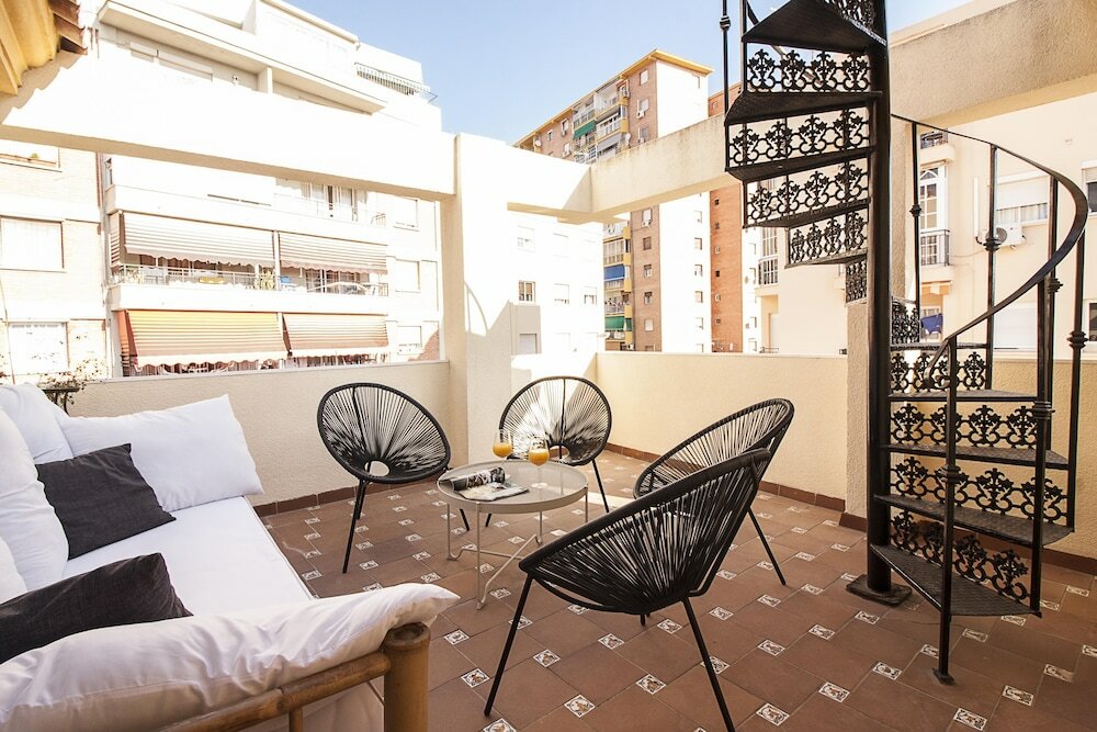 Фото Tomas FreshApartments by Bossh Hotels