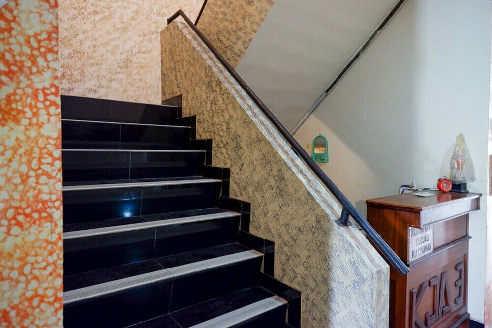 Фото RedDoorz near Gor Wisanggeni