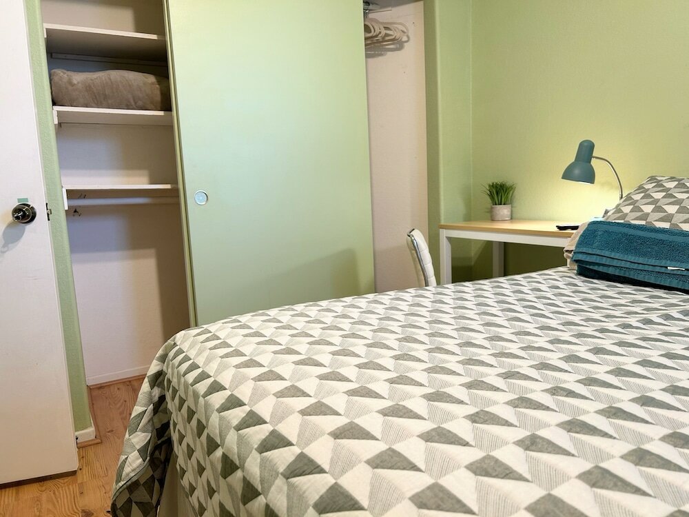 Фото Private bedroom in Country house near wineries