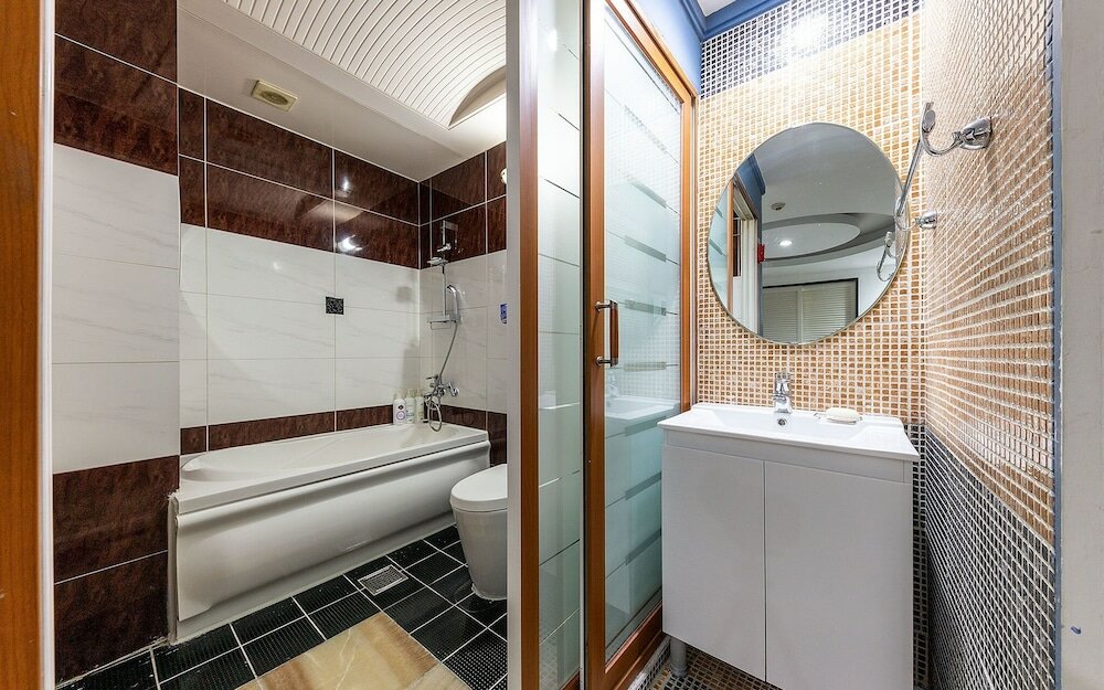 Фото Daejeon Yongjeon Savoy