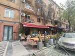 Salut (ул. Таманяна, 6, Ереван), кафе в Ереване