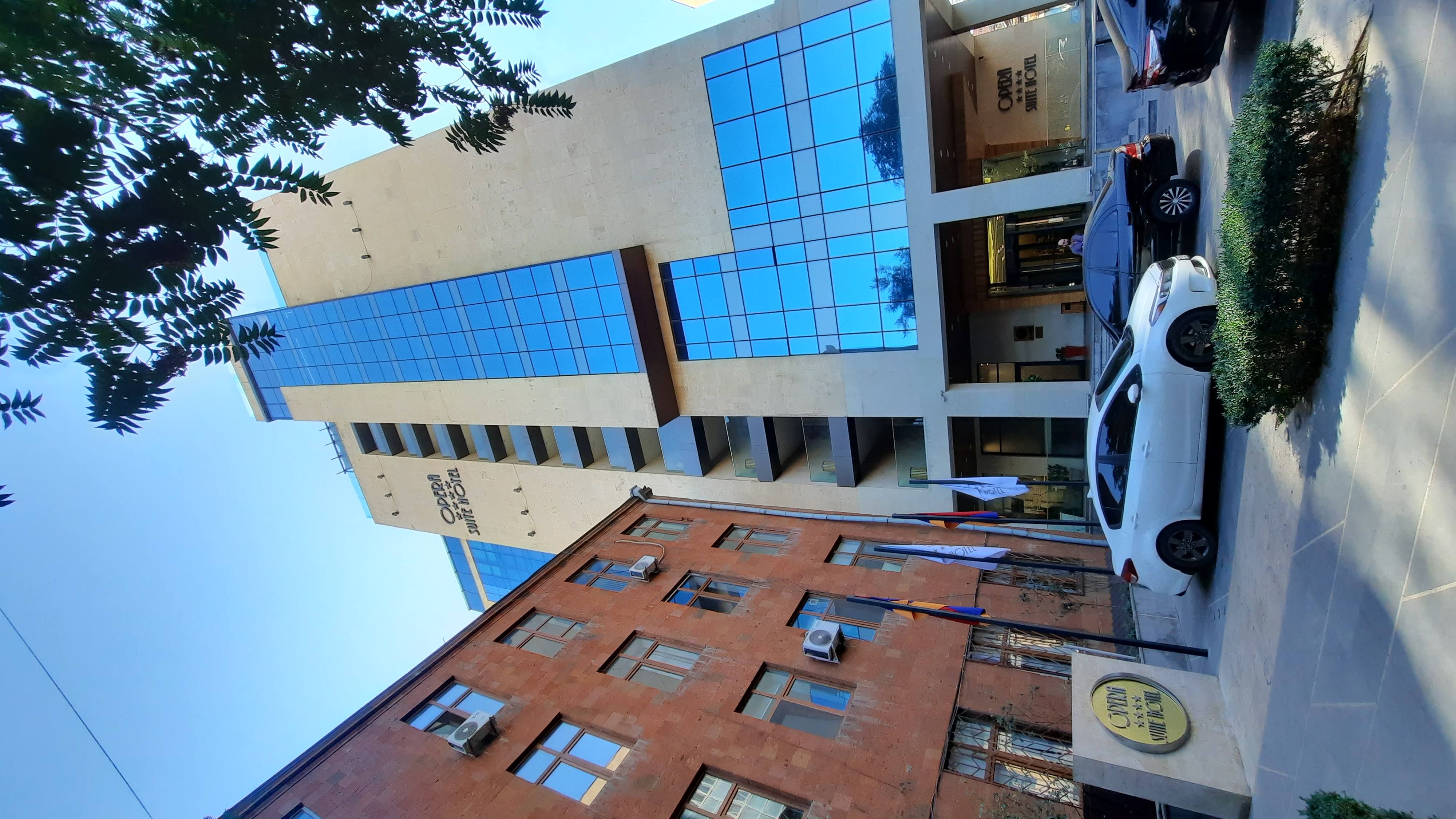 Фото Opera Suite Hotel