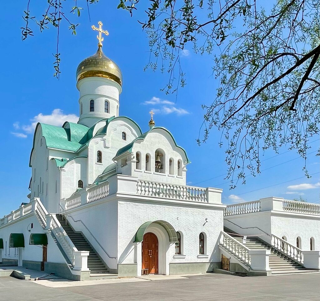 كنيسة أرثوذكسية Церковь Чуда Архангела Михаила в Хонех ، موسكو، صورة