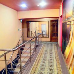 Фото Махаон