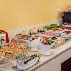 Фото Hilton Garden Inn