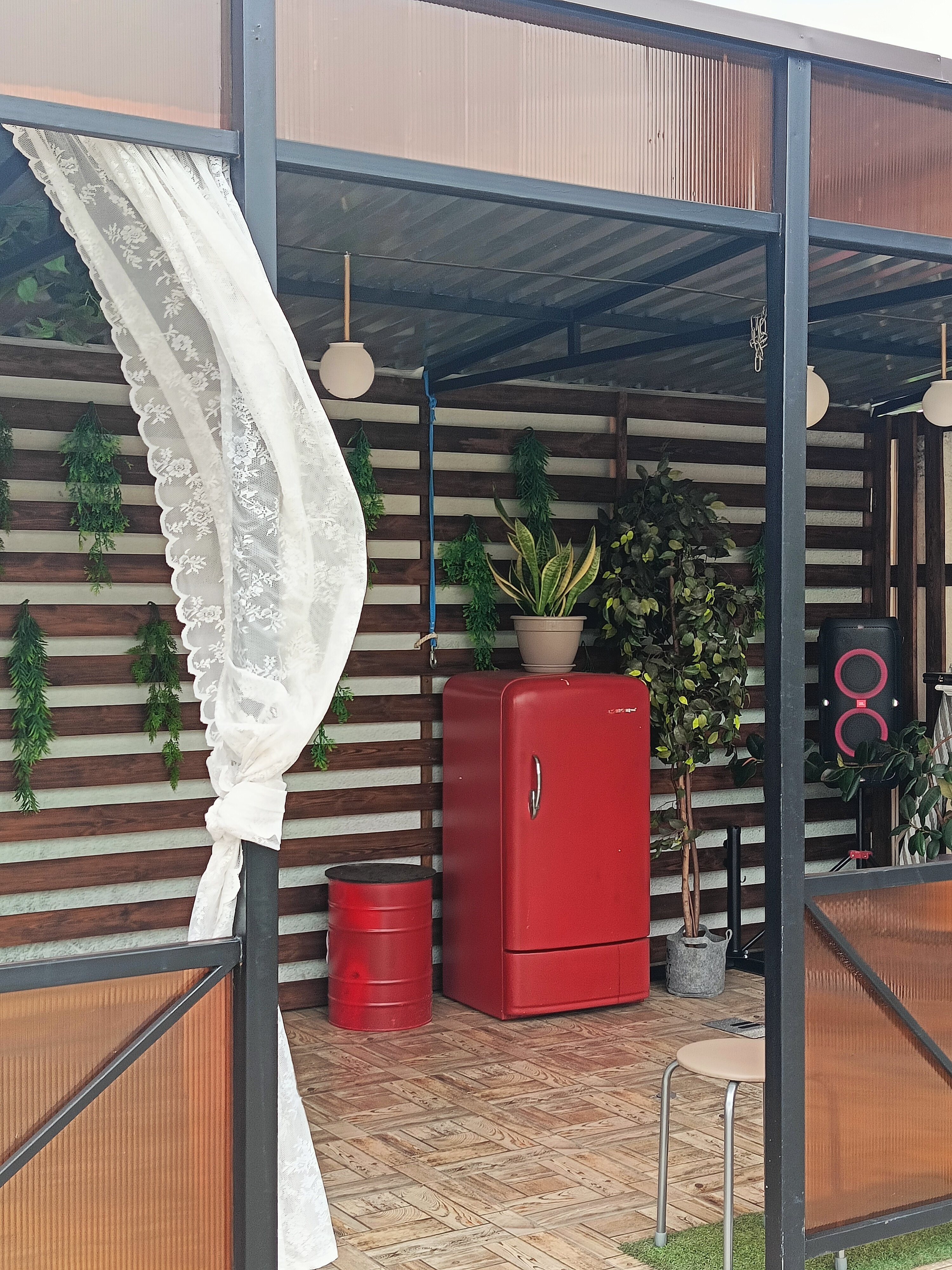 Фото Атмосфера