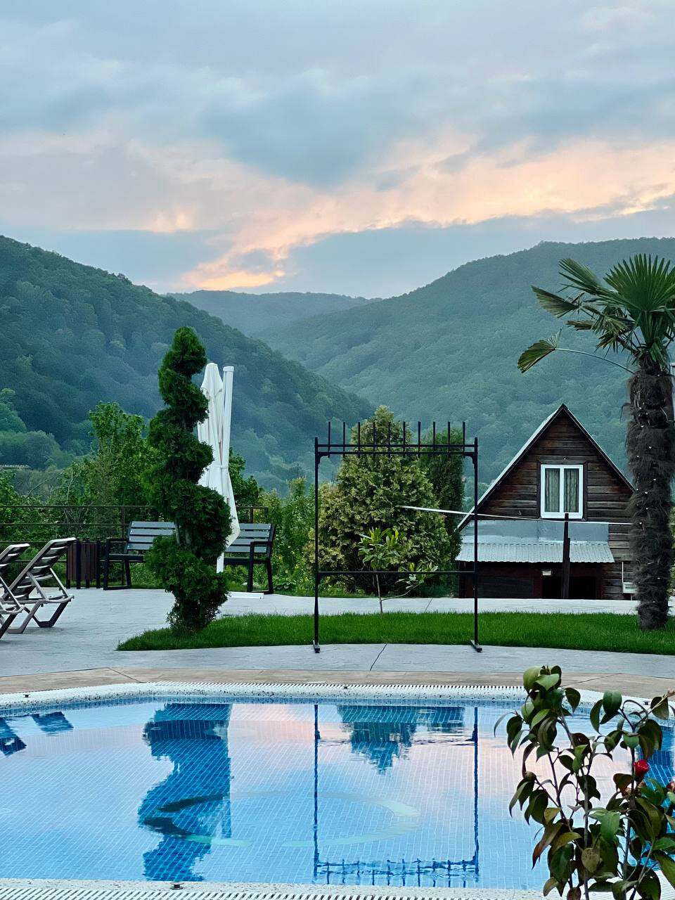 Фото Ашхадах