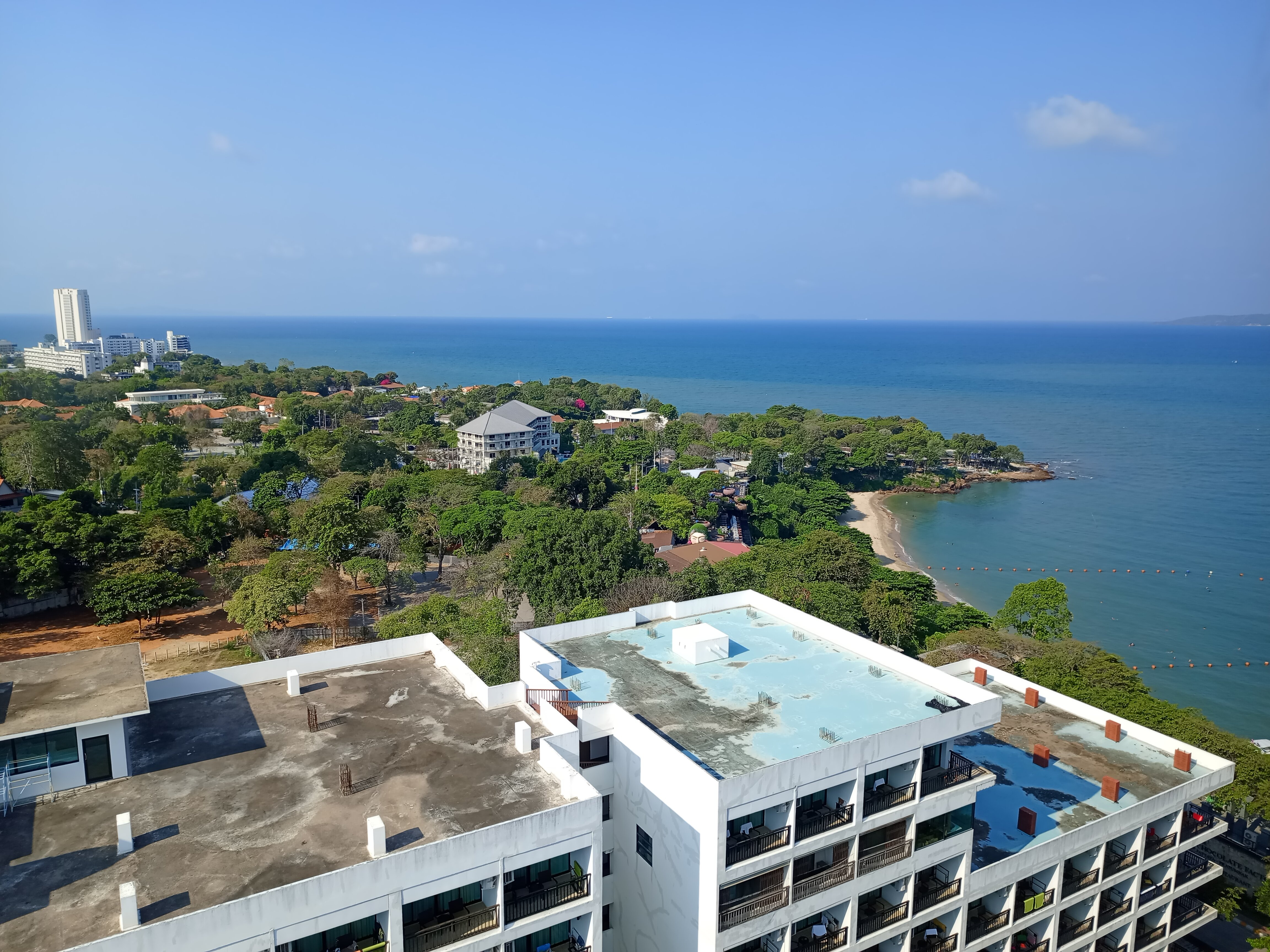 Фото Cosy Beach Hotel