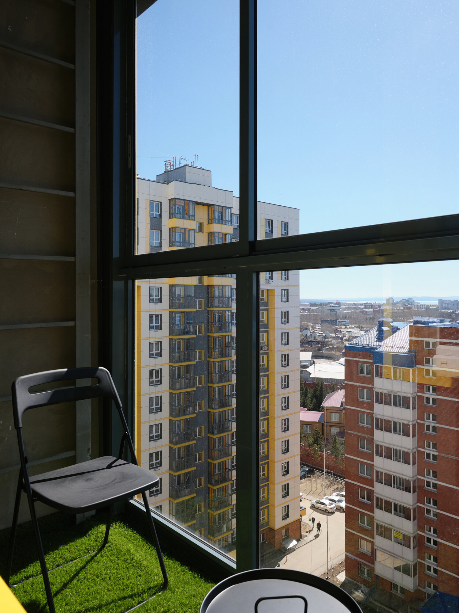 Фото Рас Апарт