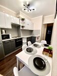 Жилье посуточно (ulitsa Yuliusa Fuchika, 98А), real estate agency