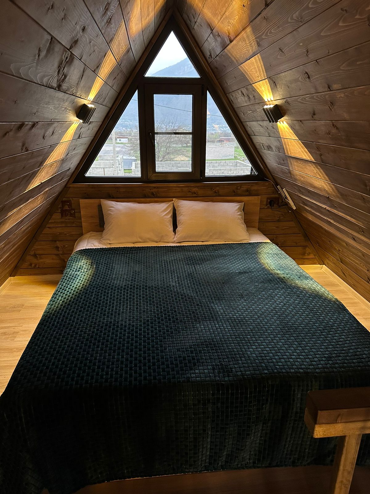 Фото Хата с краю