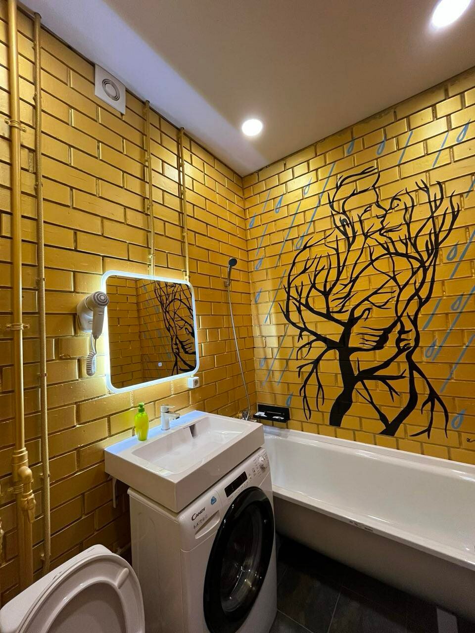 Фото House on Potapova