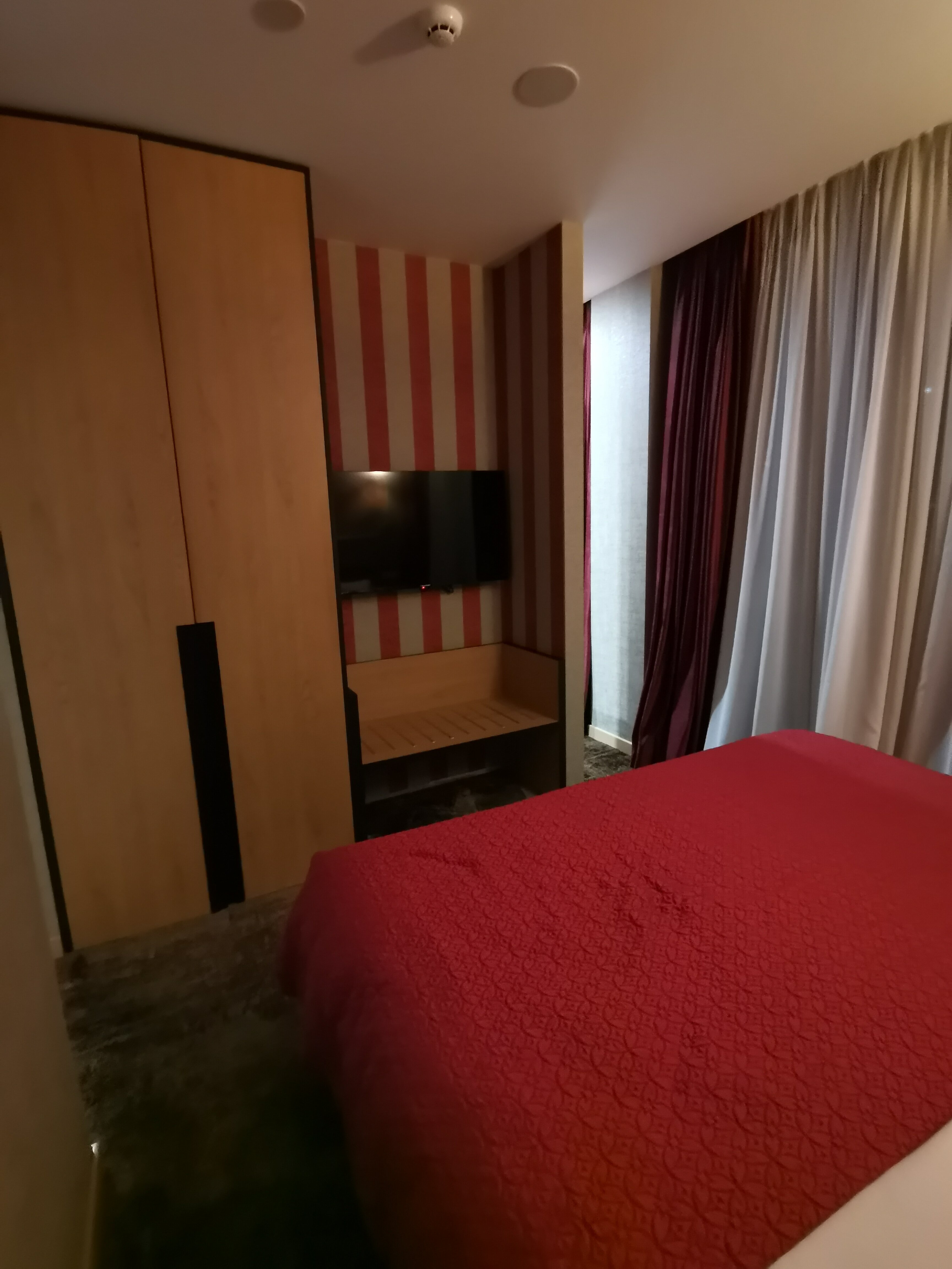 Фото Hotel Solum Roof Top