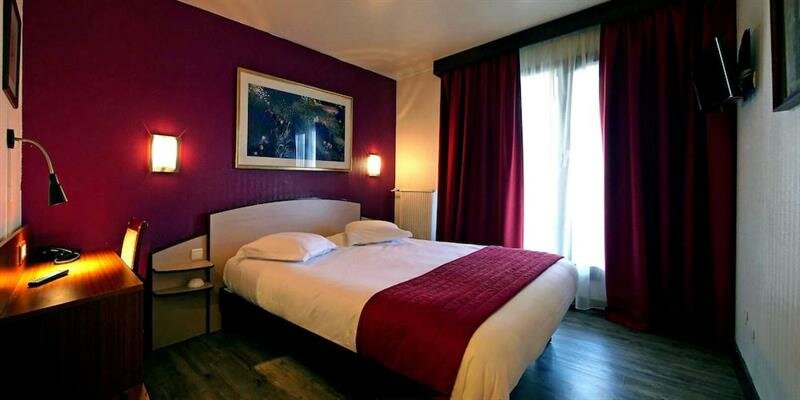 Hotel Hôtel Le Vert Galant, Villepinte, photo