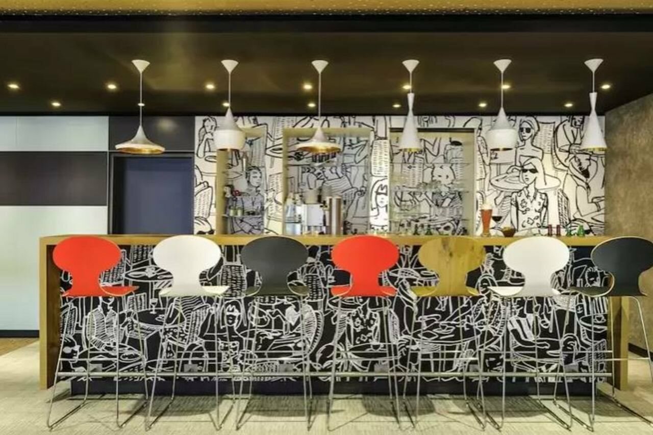 Фото Ibis Paris Porte de Clichy Centre