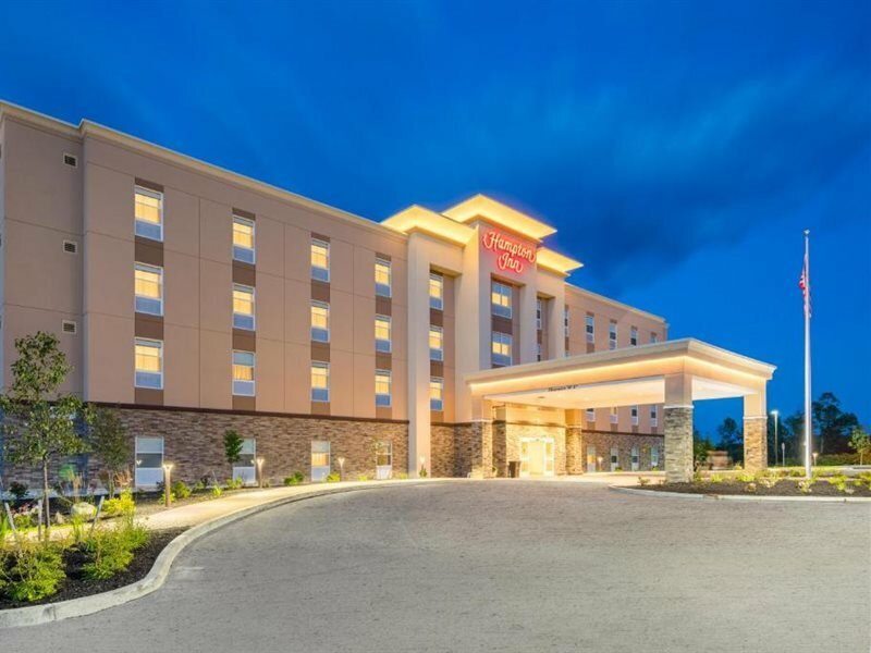 Фото Hampton Inn Oxford