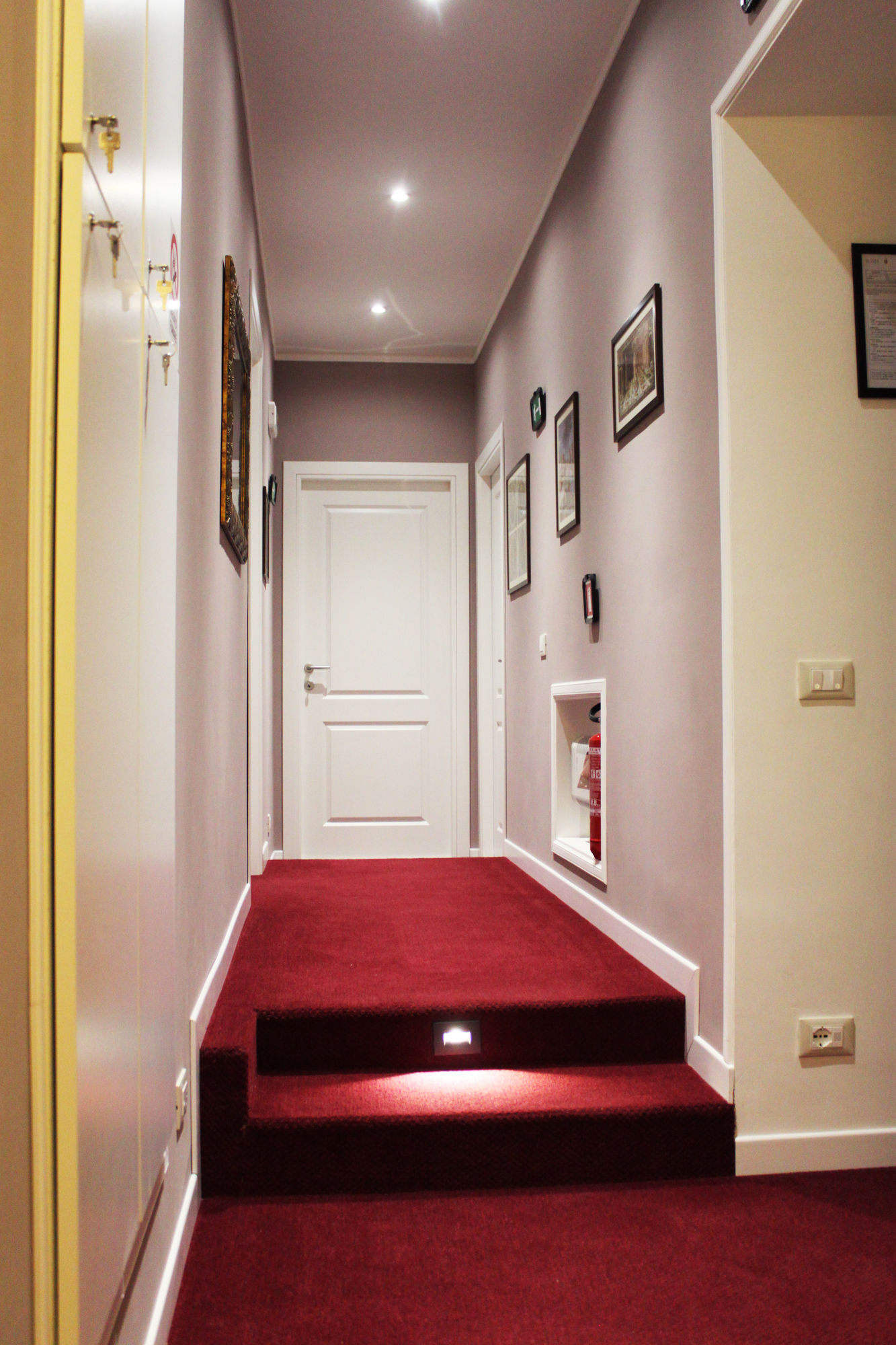 Фото Raphael Rooms