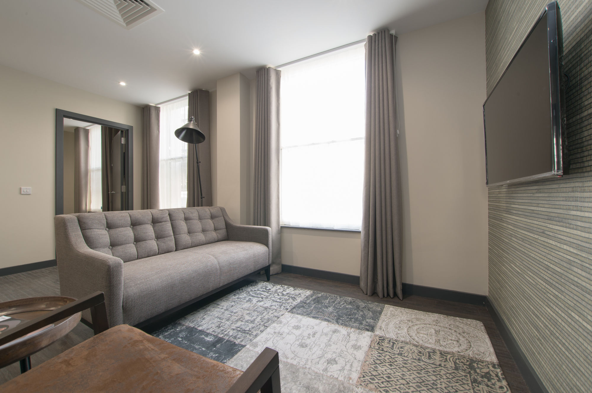 Фото Cove Cannon Street