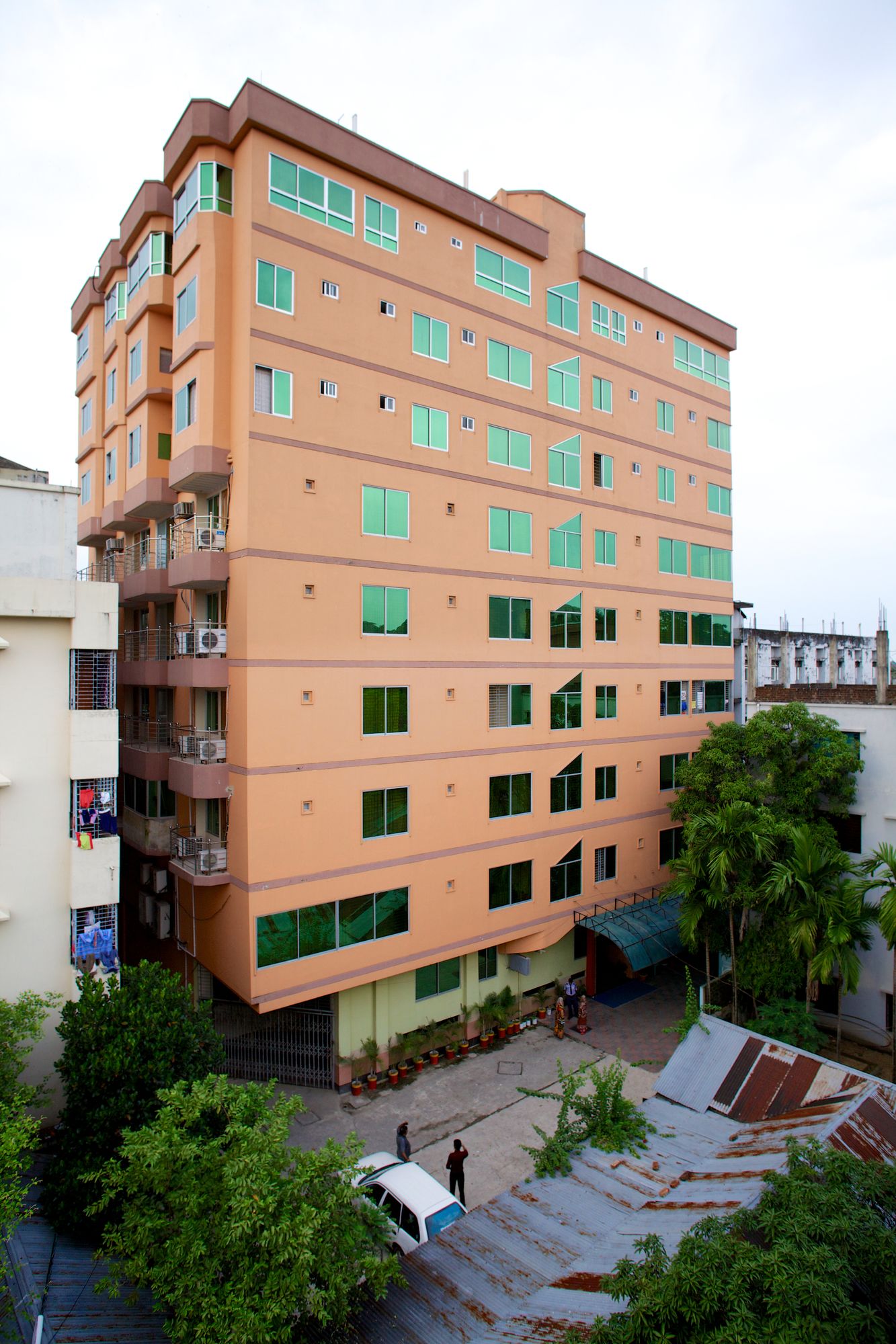 Фото отеля 2