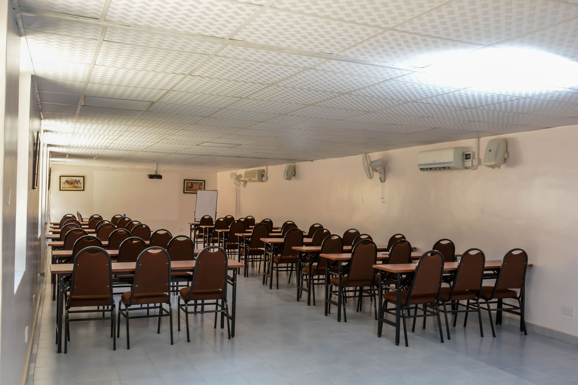 Фото The Explorers Hub