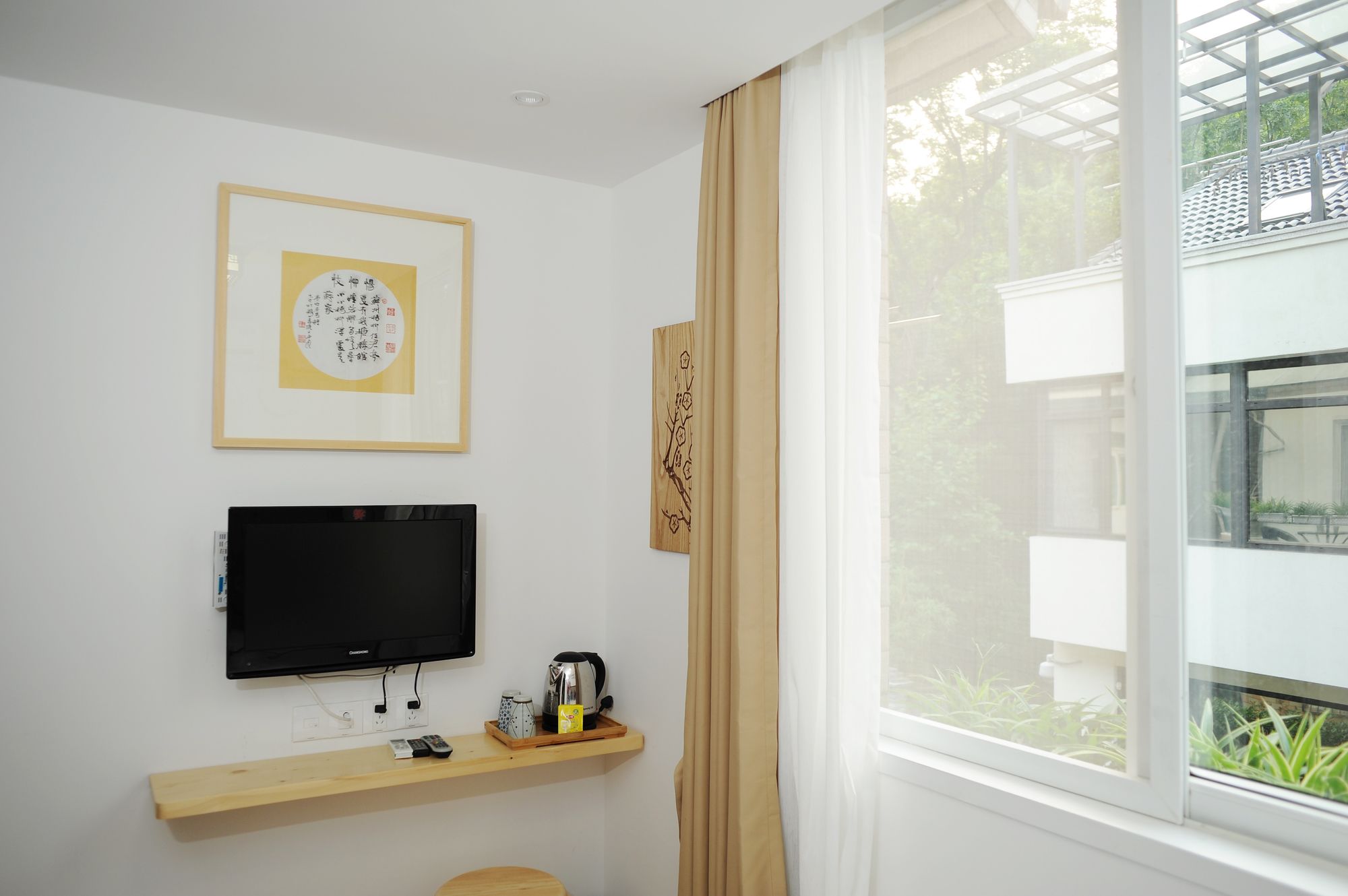 Фото Hangzhou Banmufangtang Boutique Inn