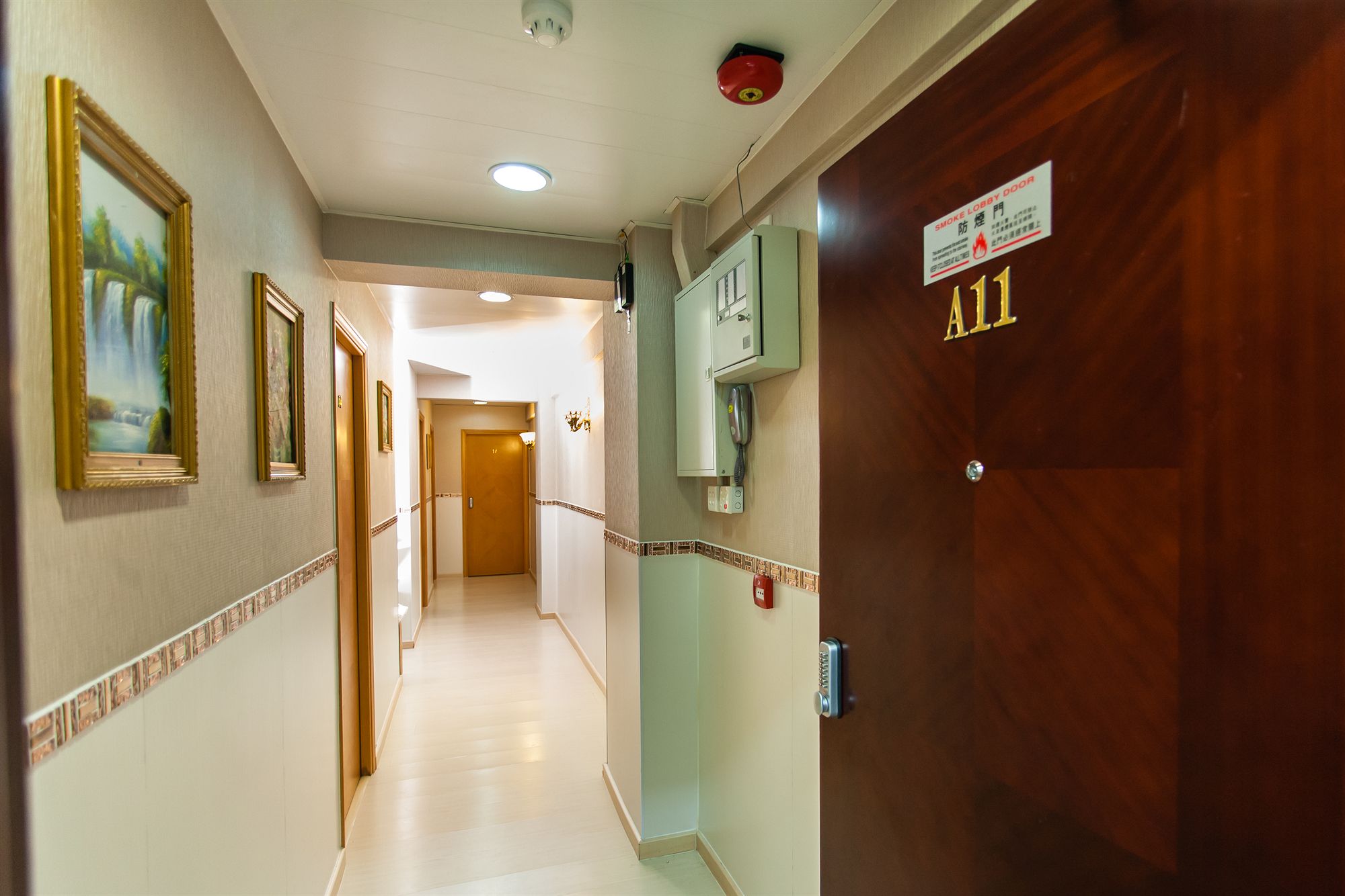 Фото Vincent Hill Guesthouse