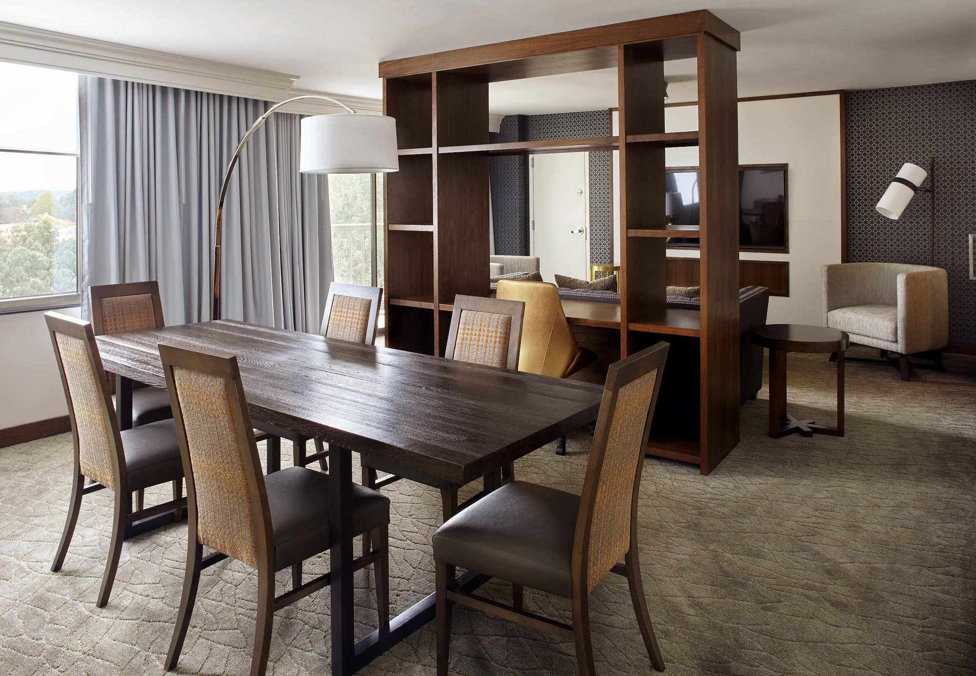 Фото Raleigh Marriott Crabtree Valley