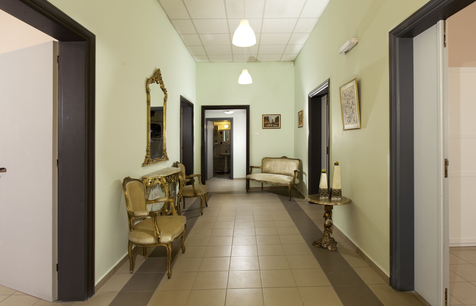 Фото N E P center Hotel Rodos