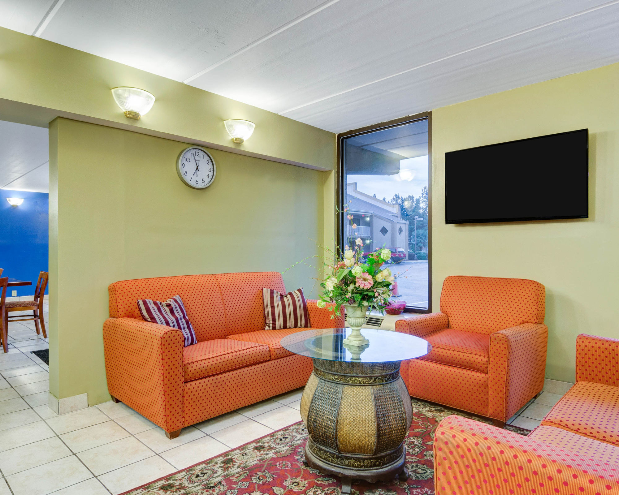 Фото Rodeway Inn Norcross