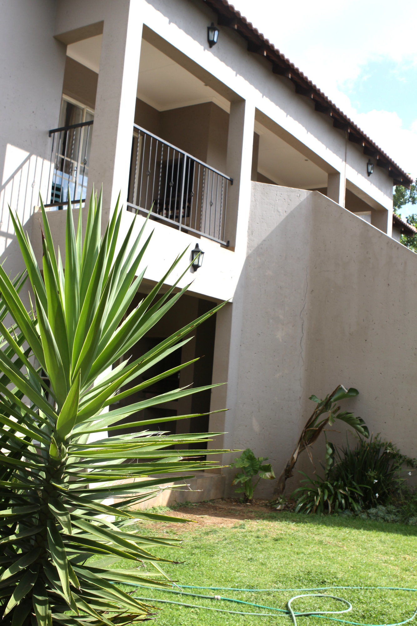 Фото Airport Lodge Guest House