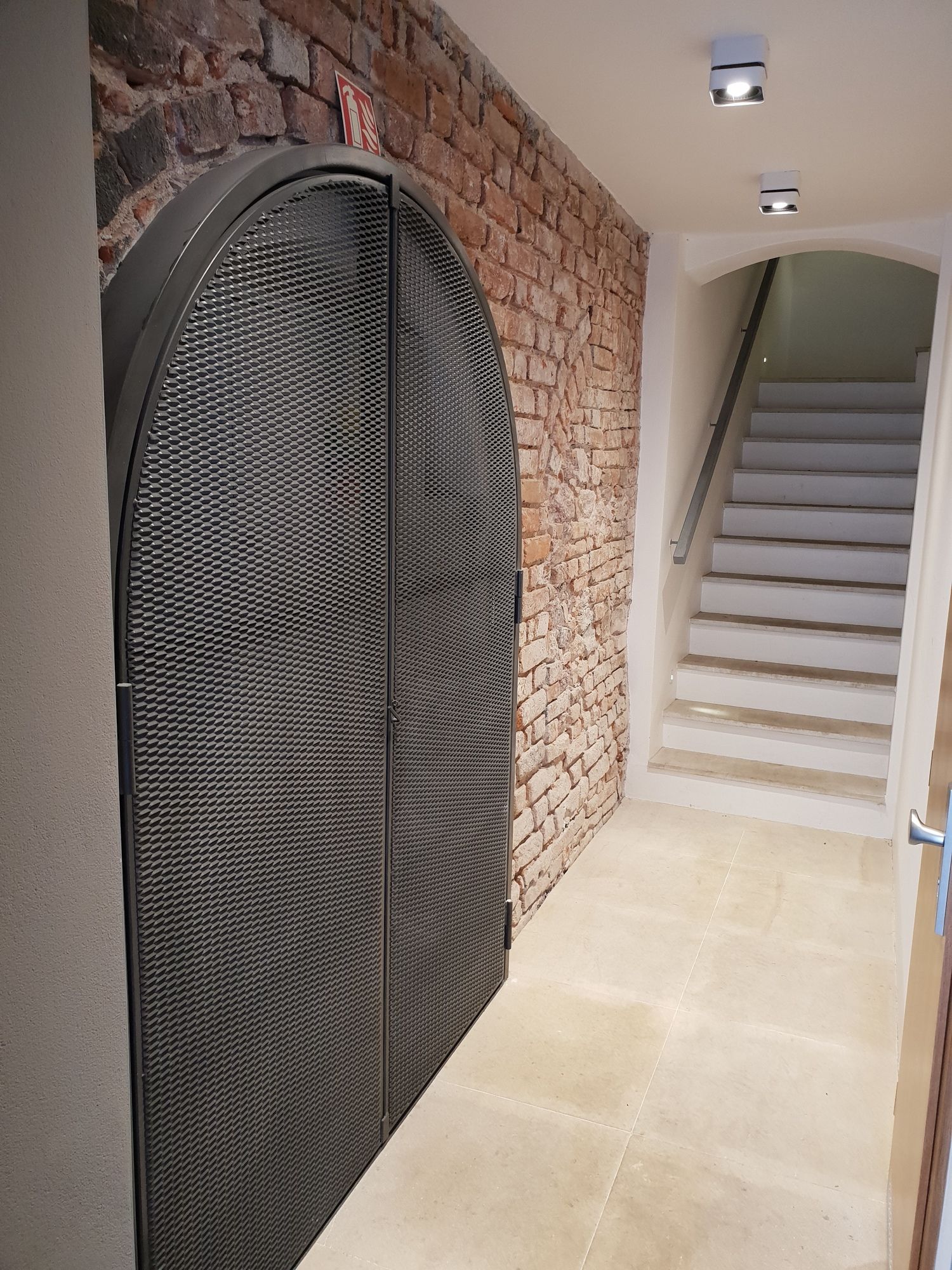 Фото Coco Chanel Boutique Apartment