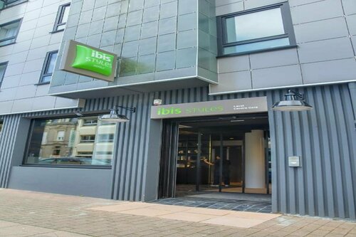 Внешний вид отеля Ibis Styles Laval Centre Gare в Лавале, фото 3