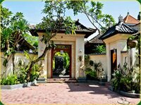 Гостиница Hotel Jati Sanur в Денпасаре