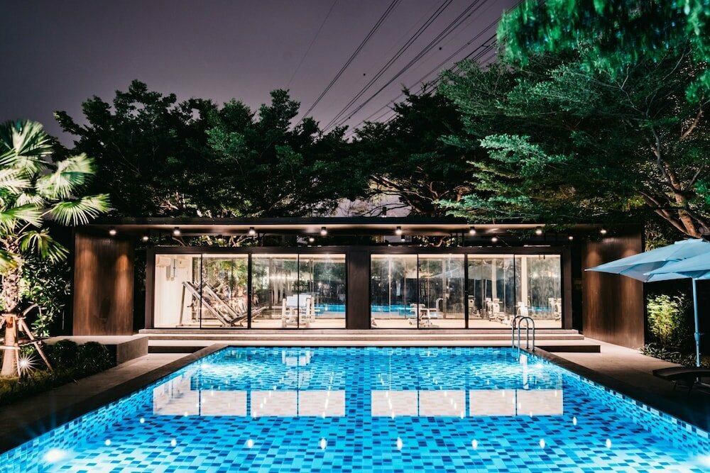 Hotel The Platinum Suite, Bangkok, photo