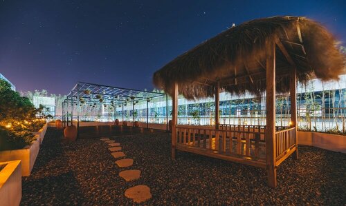 Гостиница Atour Hotel North High Speed Railway Station Xian в Сиане