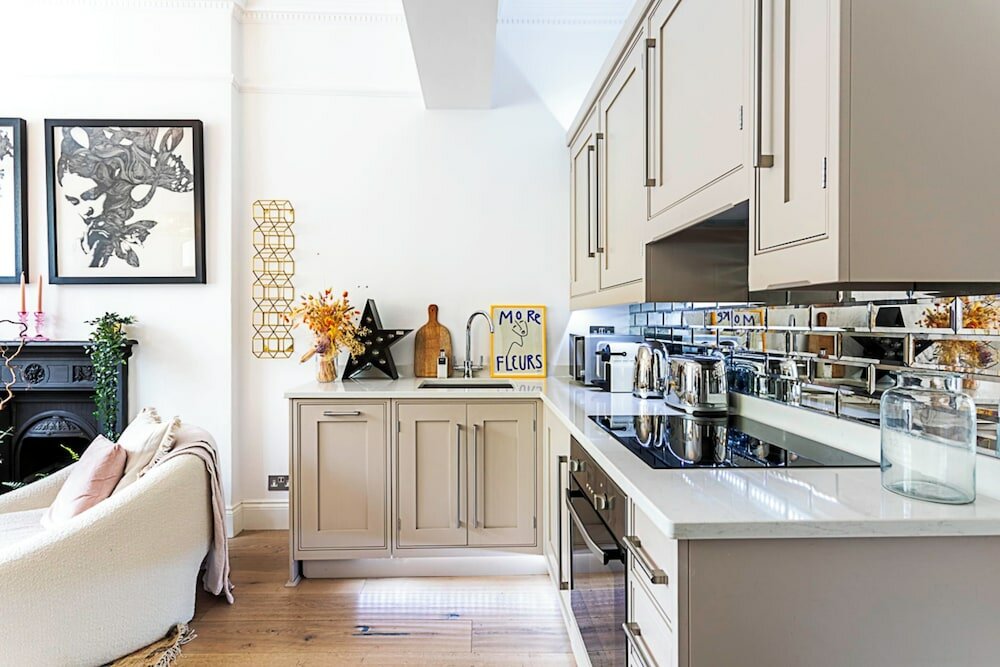 Фото Stylish Portobello Apartment