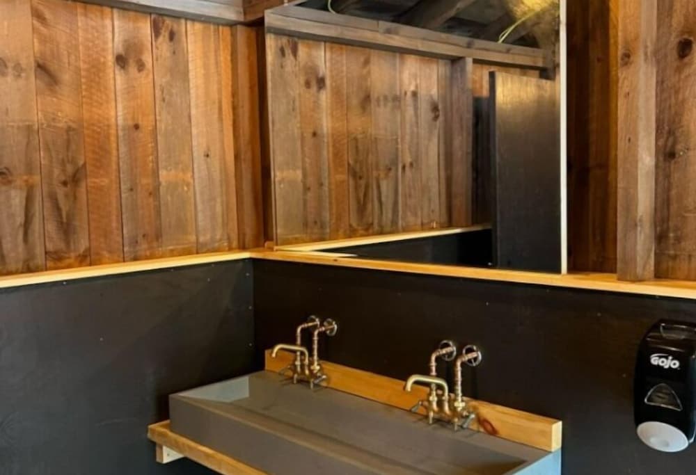 Фото Ferncrest Campground