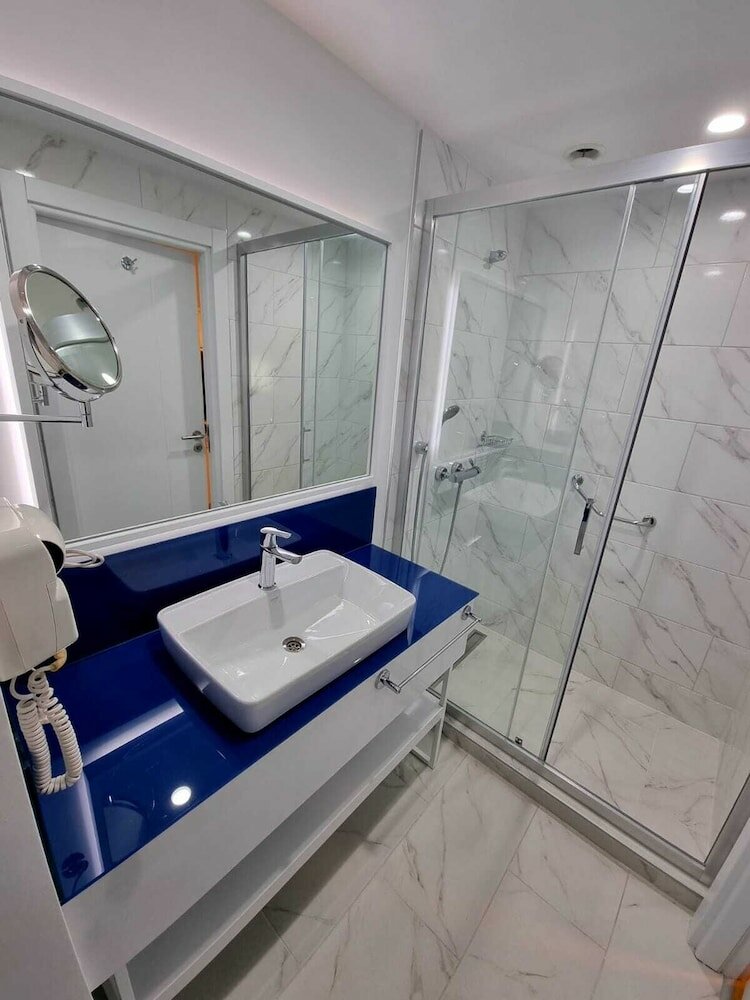 Фото Orbi Hotel Apartments