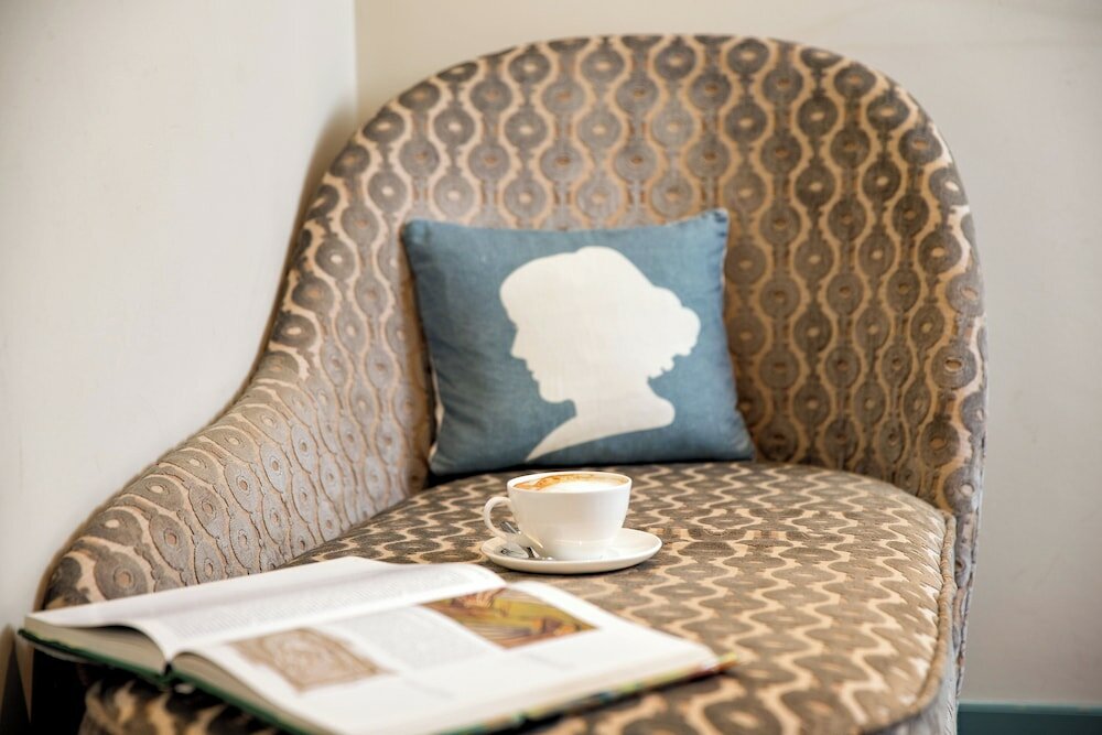 Фото Morton Hotel