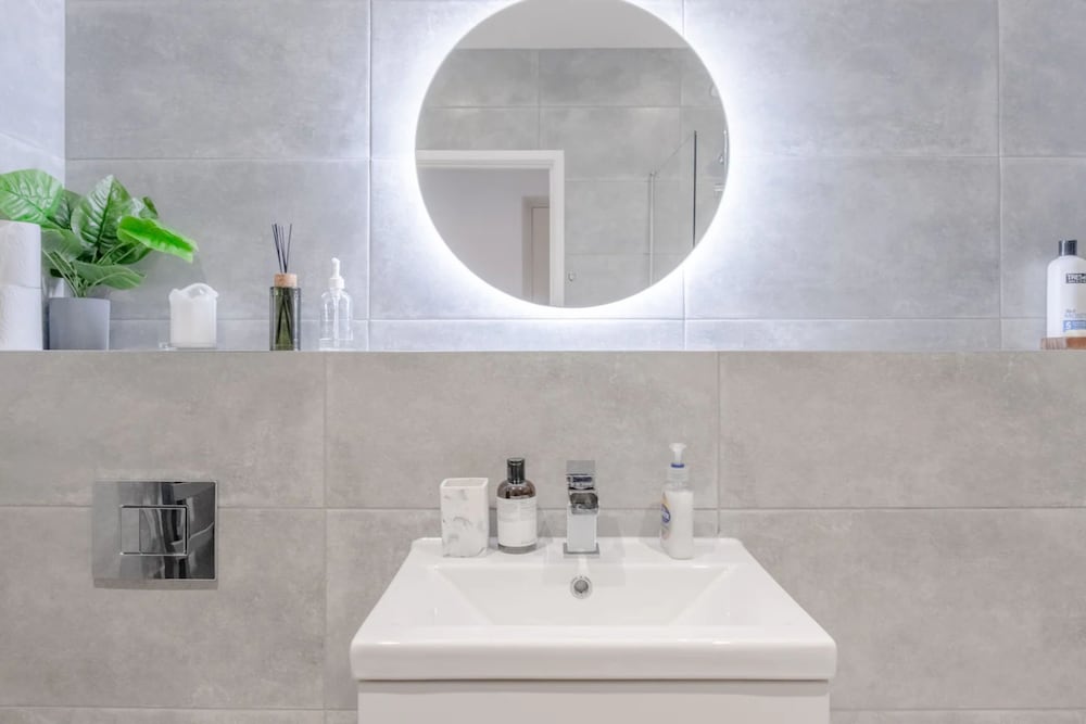 Фото Modern and Beautiful 2 Bedroom Flat - Haggerston