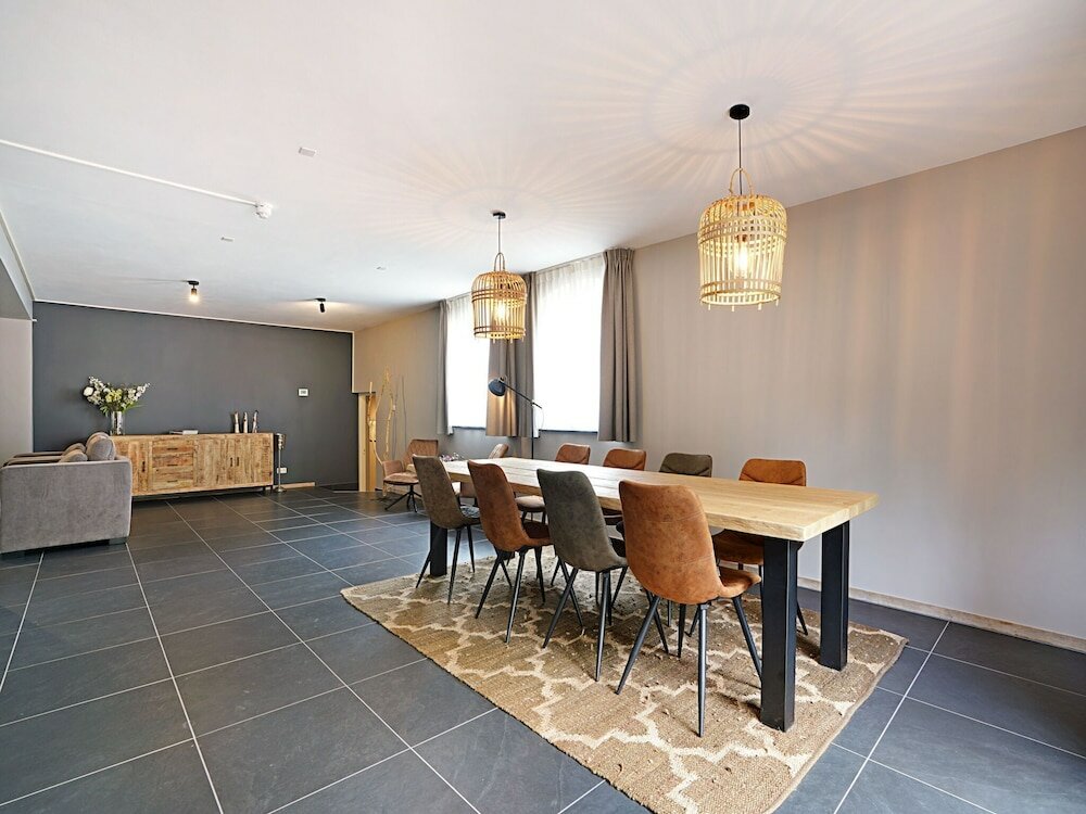 Фото Modern Holiday Home in Grubbenvorst near River Maas