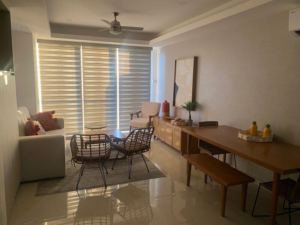 Фото Sunset View Luxury Condos