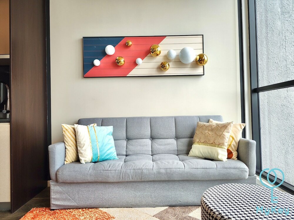 Фото Scarletz Suites Klcc by Mykey Global