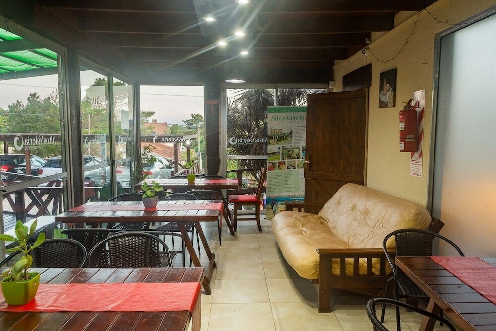 Фото Altos Valeria Apart Hotel