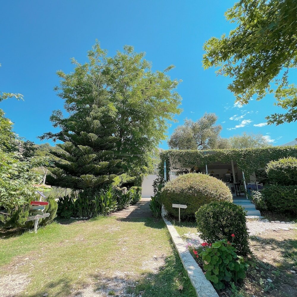 Фото Garden Villa Naza