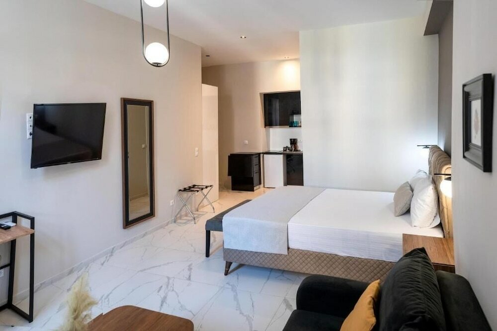 Фото Black Onyx Comfort Suites