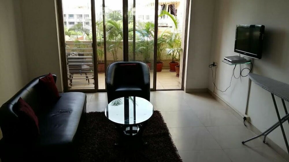 Фото Valencia Hospitality Service Apartments